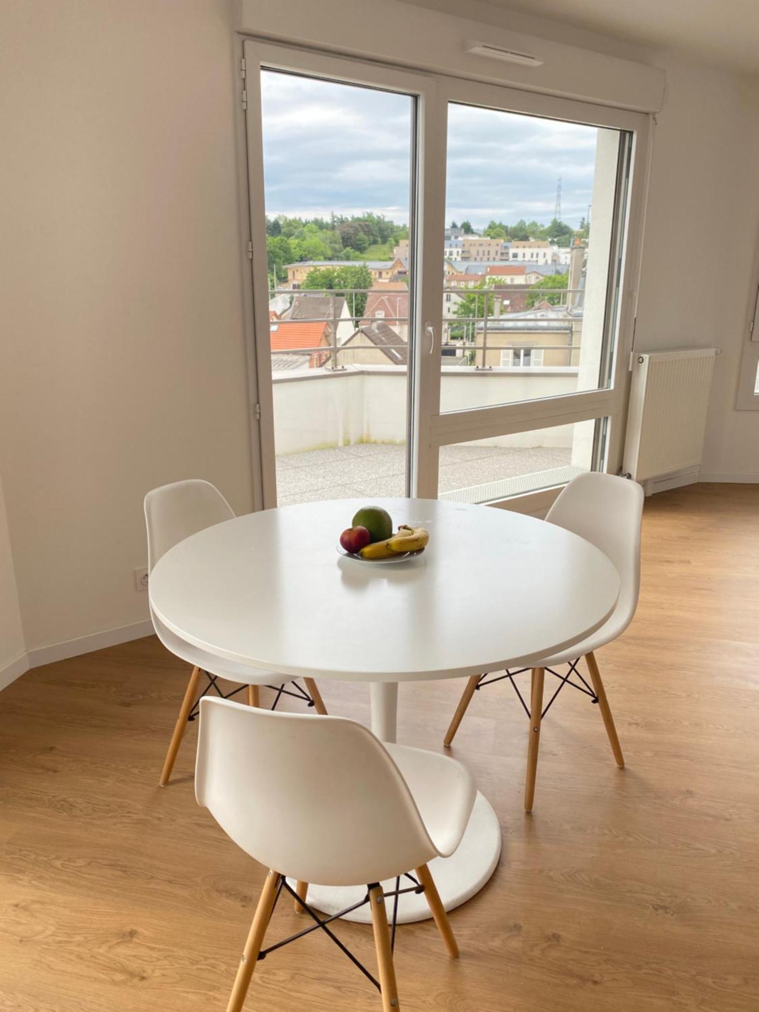 Charme Citadin Apartment